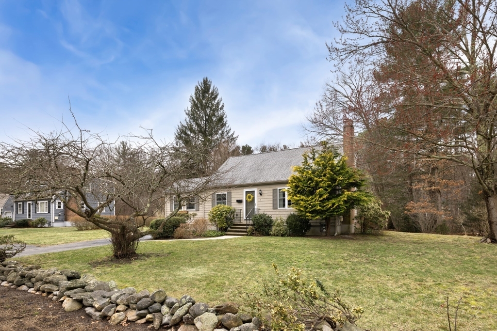 Property Photo:  3 Dunster Rd  MA 01730 