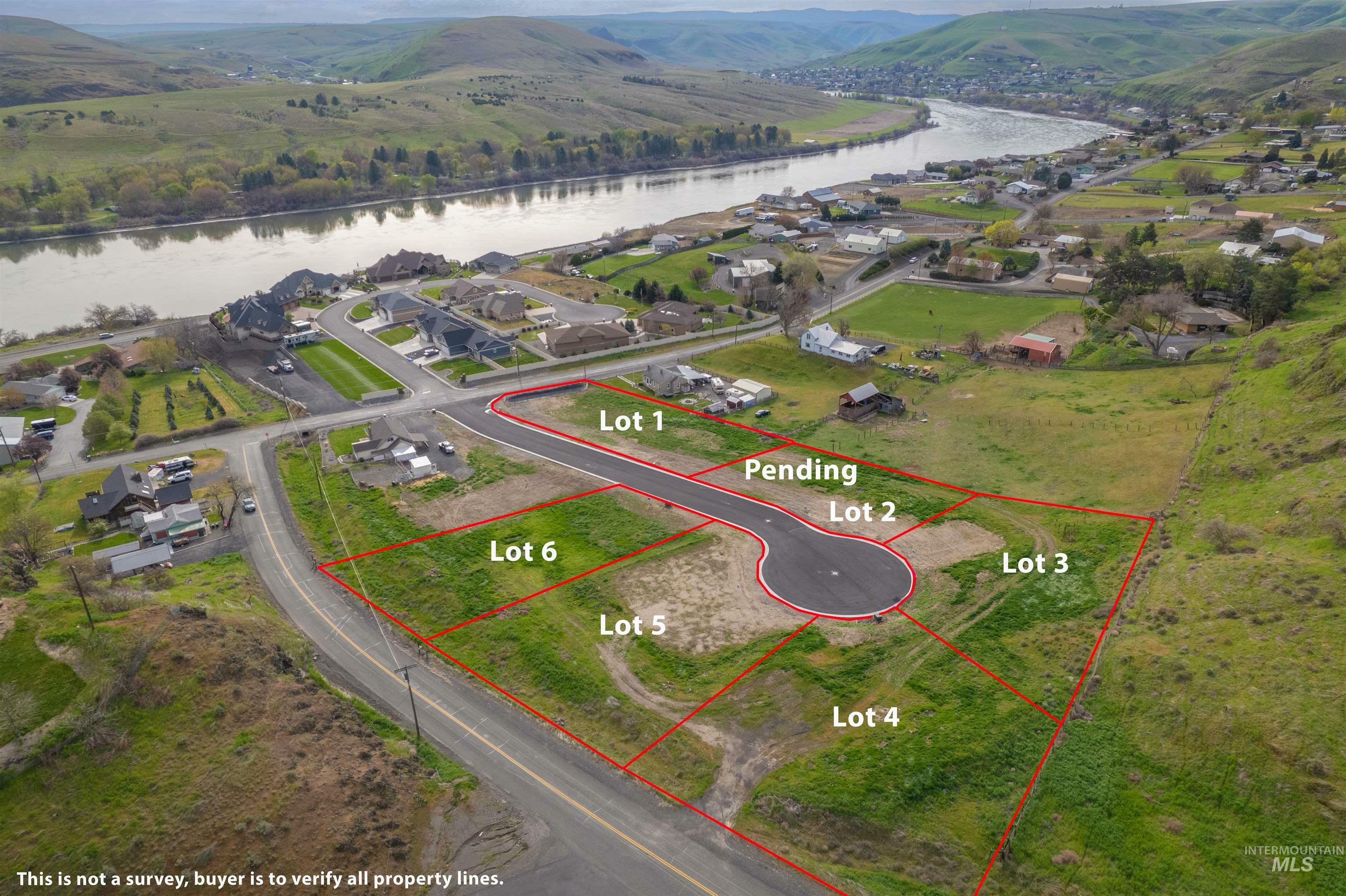 Property Photo:  1510 Arkenstone Court Lot 4  WA 99403 