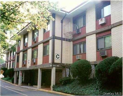 Property Photo:  258 N Main Street C17  NY 10977 
