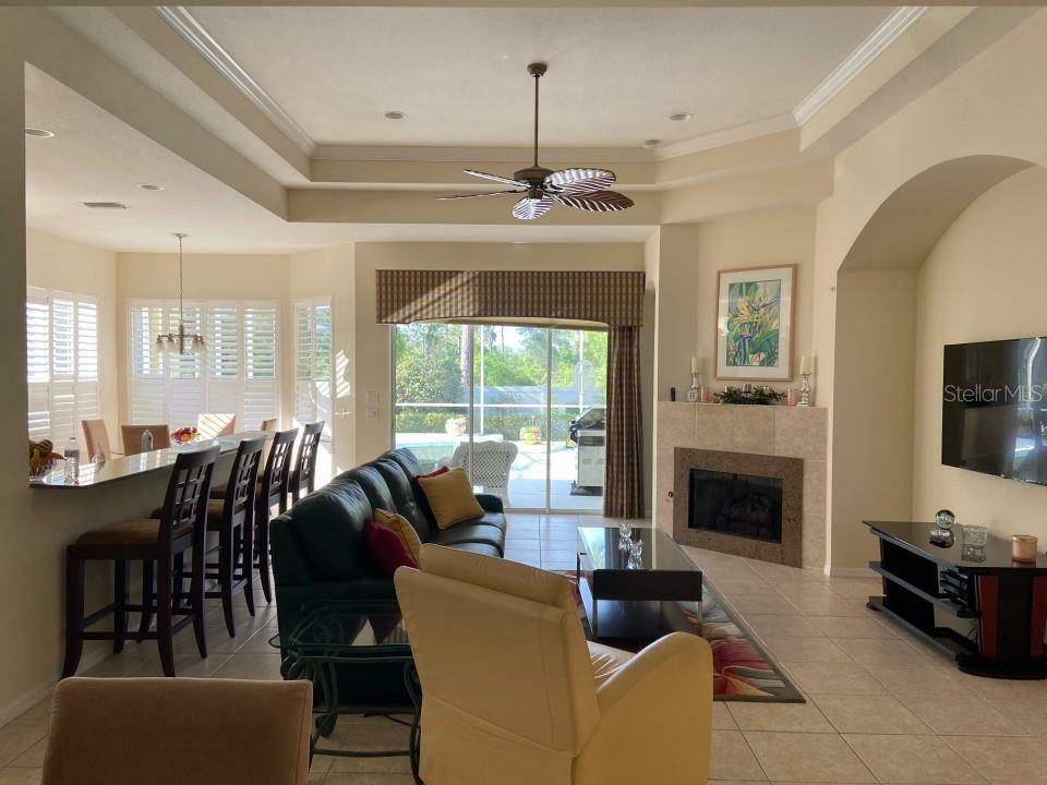 Property Photo:  4377 Reflections Parkway  FL 34233 