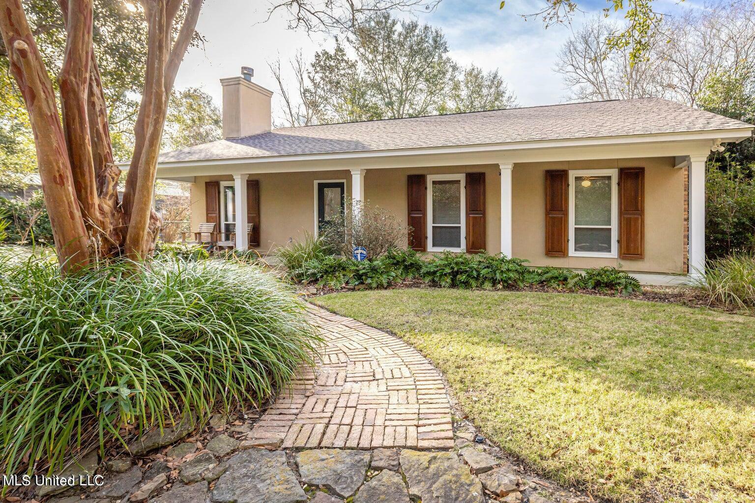 Property Photo:  9525 W Palm Lane  MS 39564 