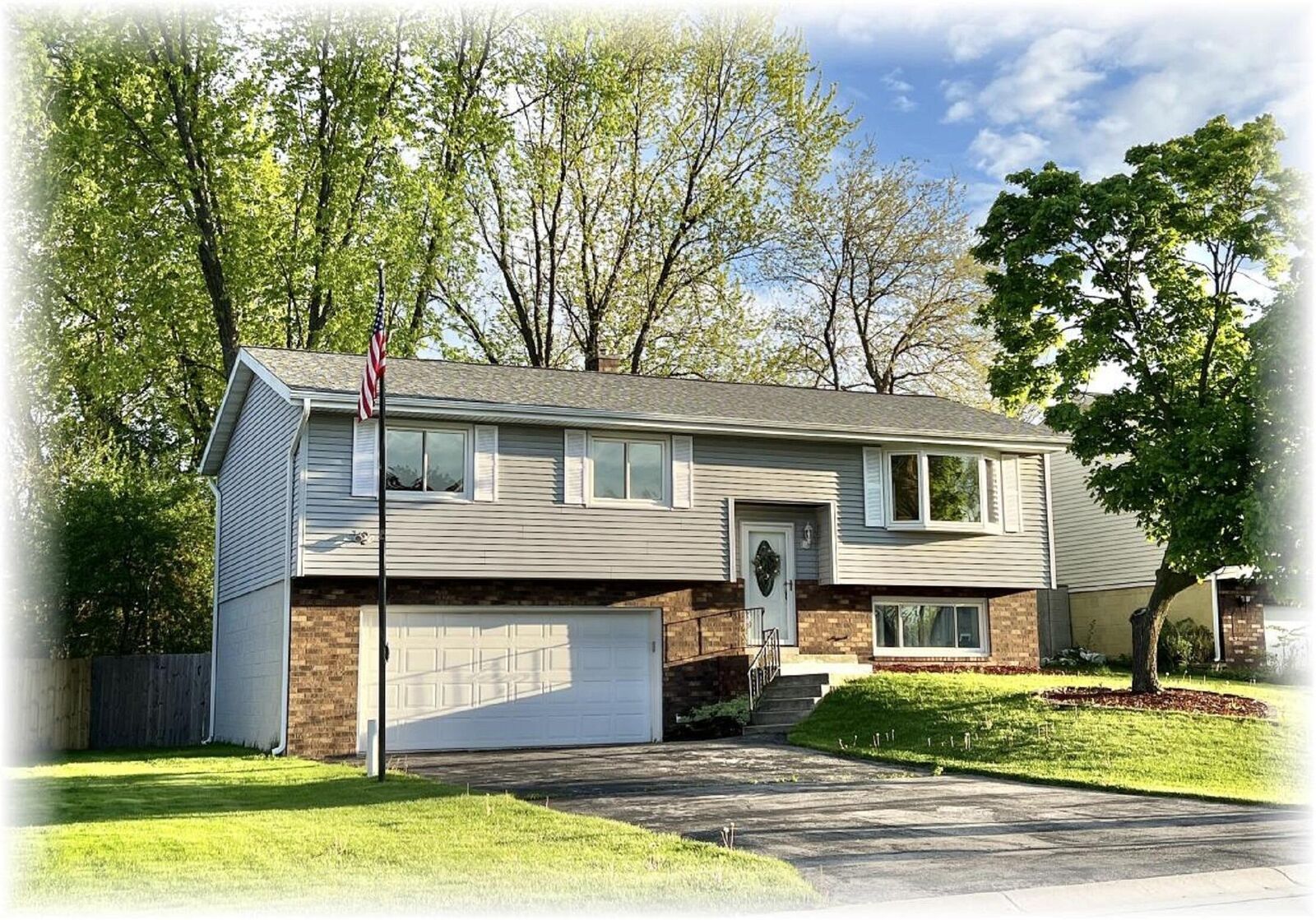 Property Photo: 5223 Emstan Hills Rd WI 53406