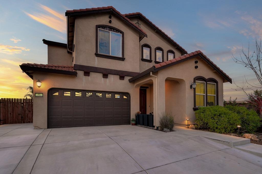 Property Photo: 3590 Deacon Court CA 95742