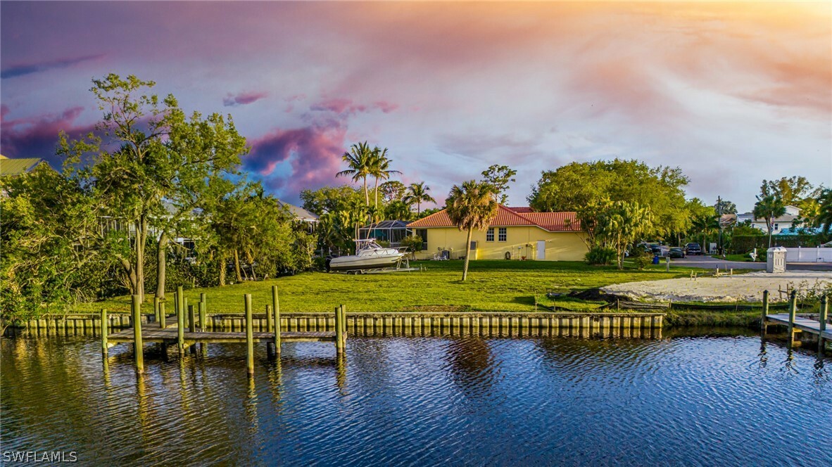 Property Photo:  27218 High Seas Lane  FL 34135 