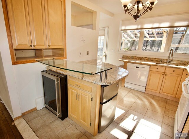 Property Photo:  304 Central Avenue  NJ 07006 