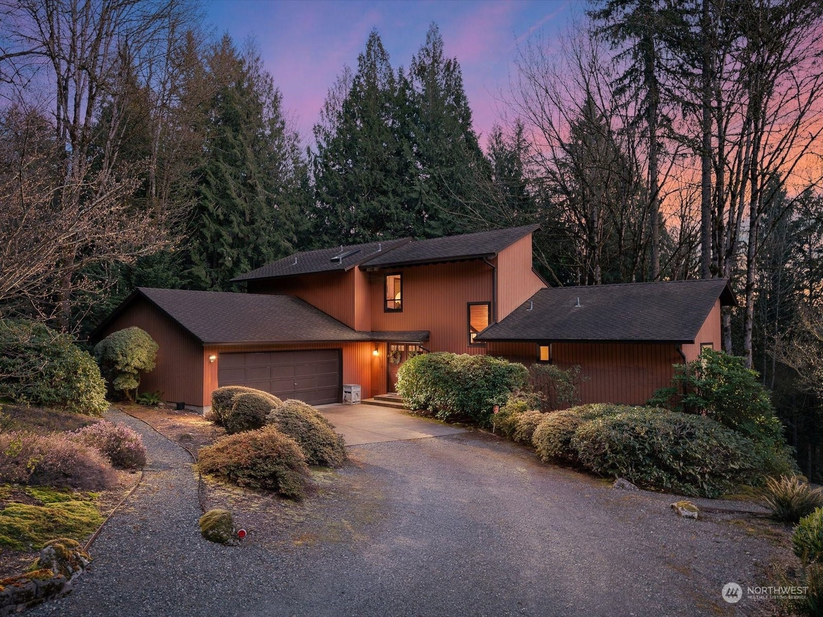 25519 SE 159th Street  Issaquah WA 98027 photo