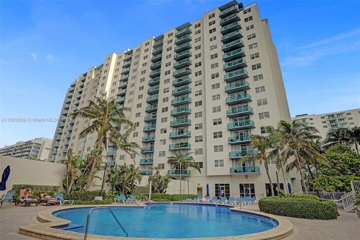 4001 S Ocean Dr 6G  Hollywood FL 33019 photo