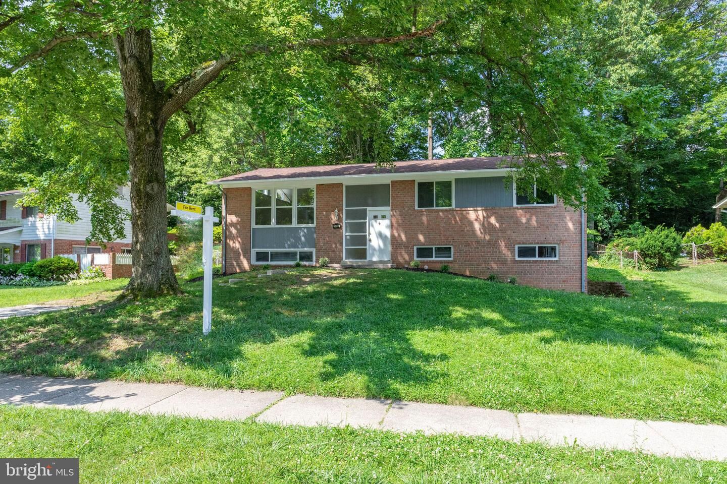 Property Photo:  5022 Gainsborough Drive  VA 22032 