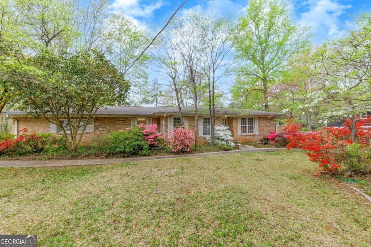 Property Photo:  3226 Custer Lake Drive NW  GA 30064 