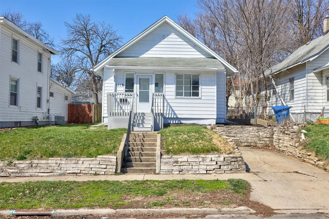 Property Photo:  1118 17th Street  IA 50314 