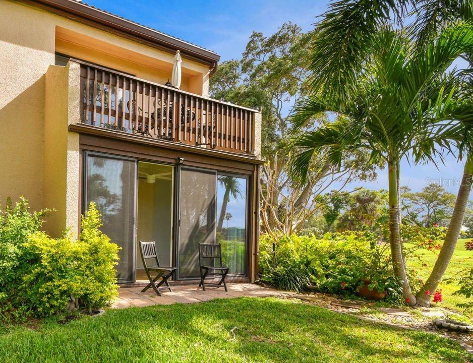 Property Photo:  6302 Pelican Creek Crossing A  FL 33707 