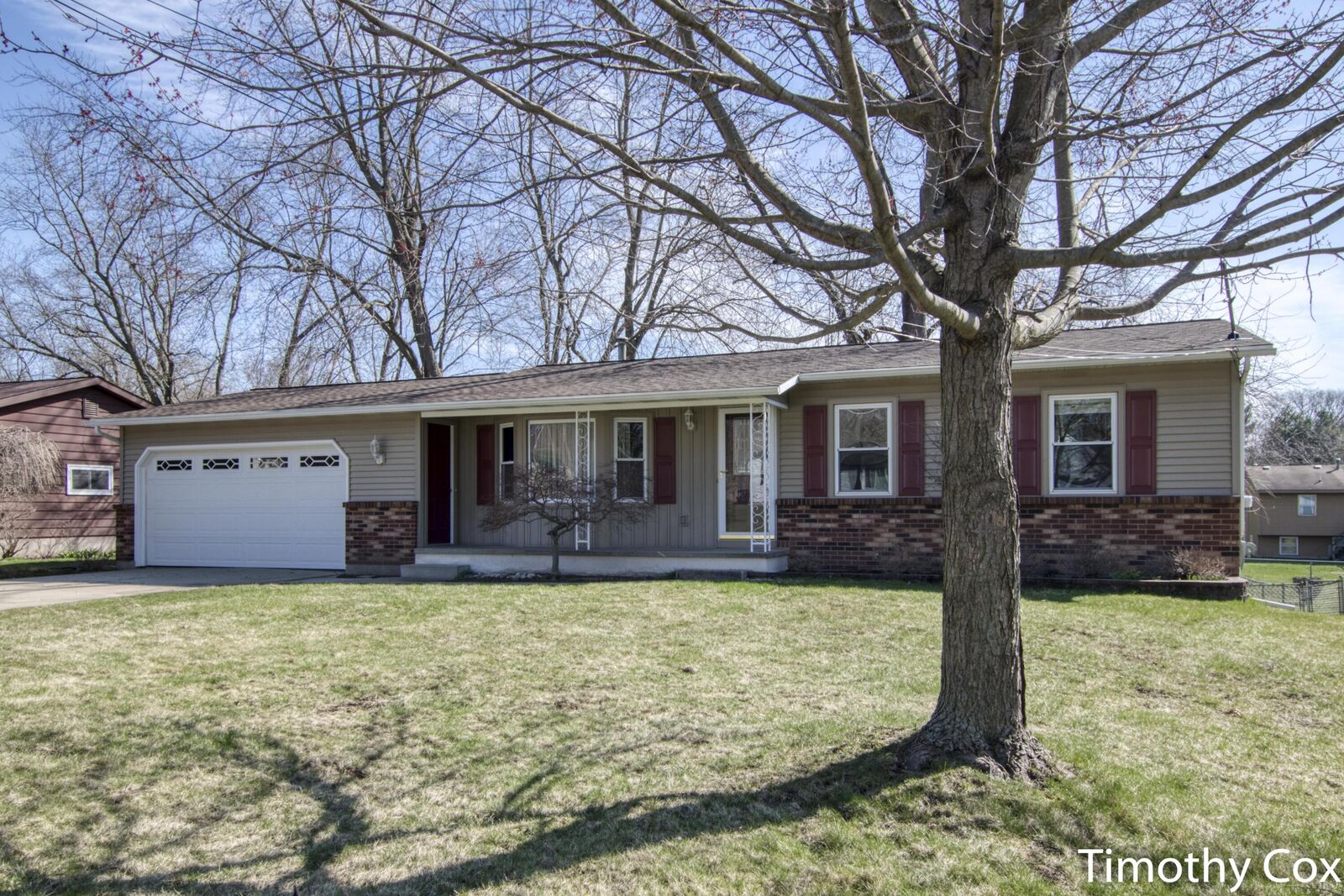 House for sale in Grand Rapids 1558 Marlin Avenue NW, Grand Rapids, MI