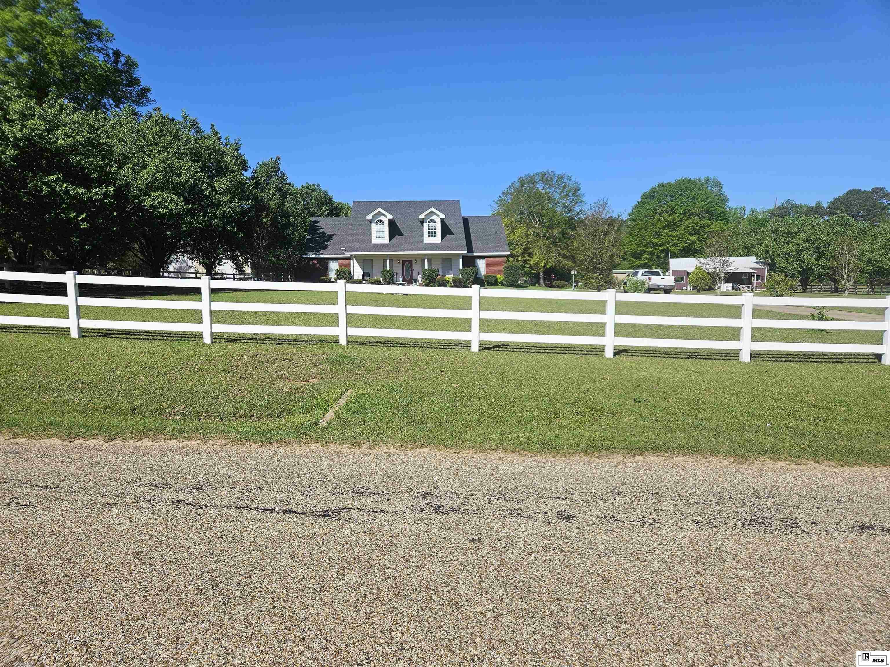 Property Photo:  167 Guyton Loop Road  LA 71225 