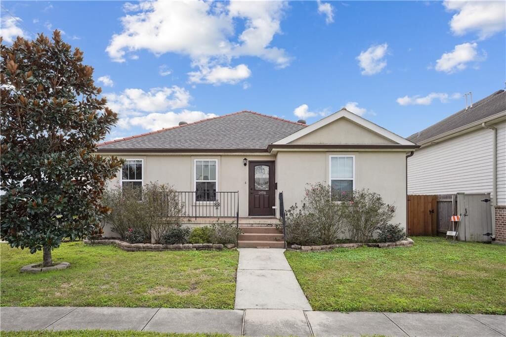 Property Photo: 1498 Pressburg Street LA 70122