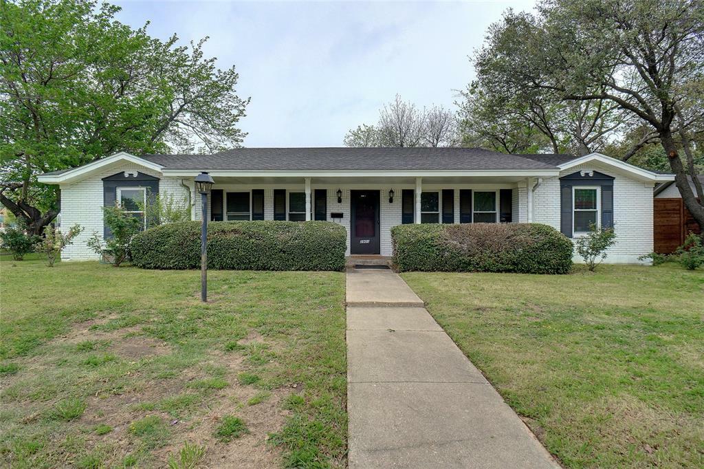 Property Photo:  2901 Croydon Street  TX 76209 