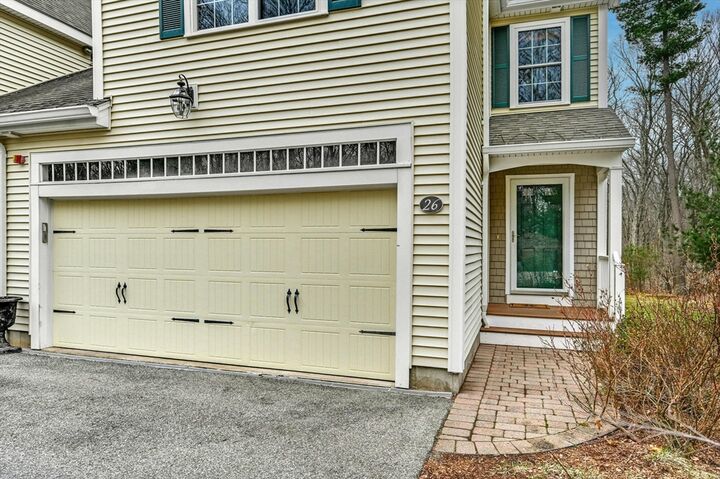 Property Photo:  26 Trevor Ln 26  MA 01748 