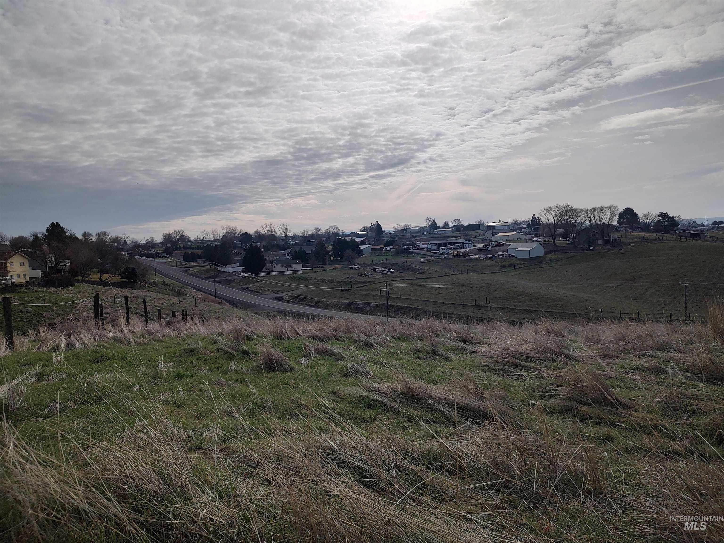 Property Photo: 2070 Sargent Dr WA 99403