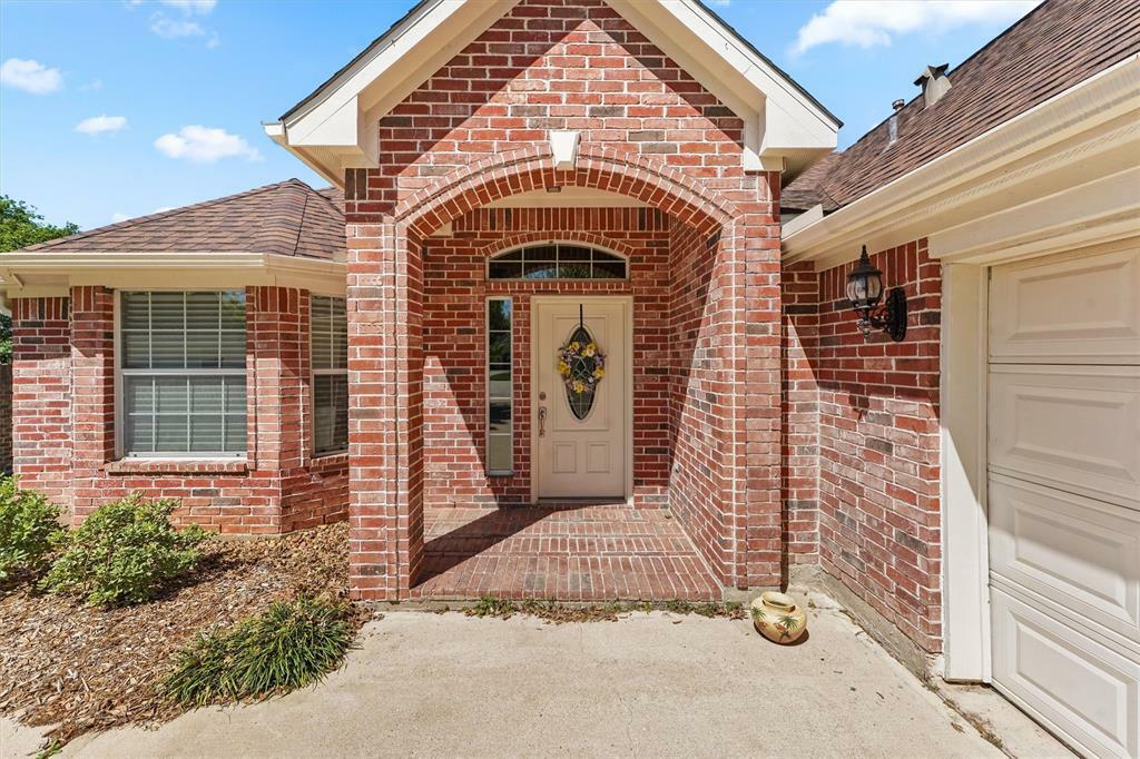 Property Photo:  50 Cloverdale Court  TX 77356 