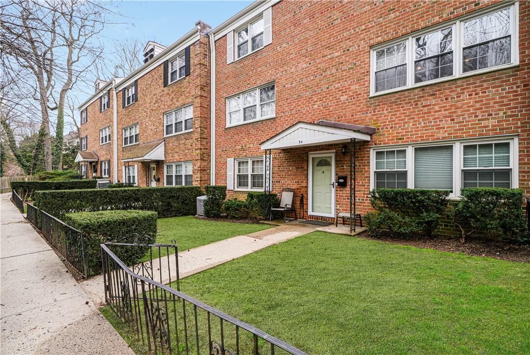 Property Photo: 54 Louisiana Avenue 11R NY 10708