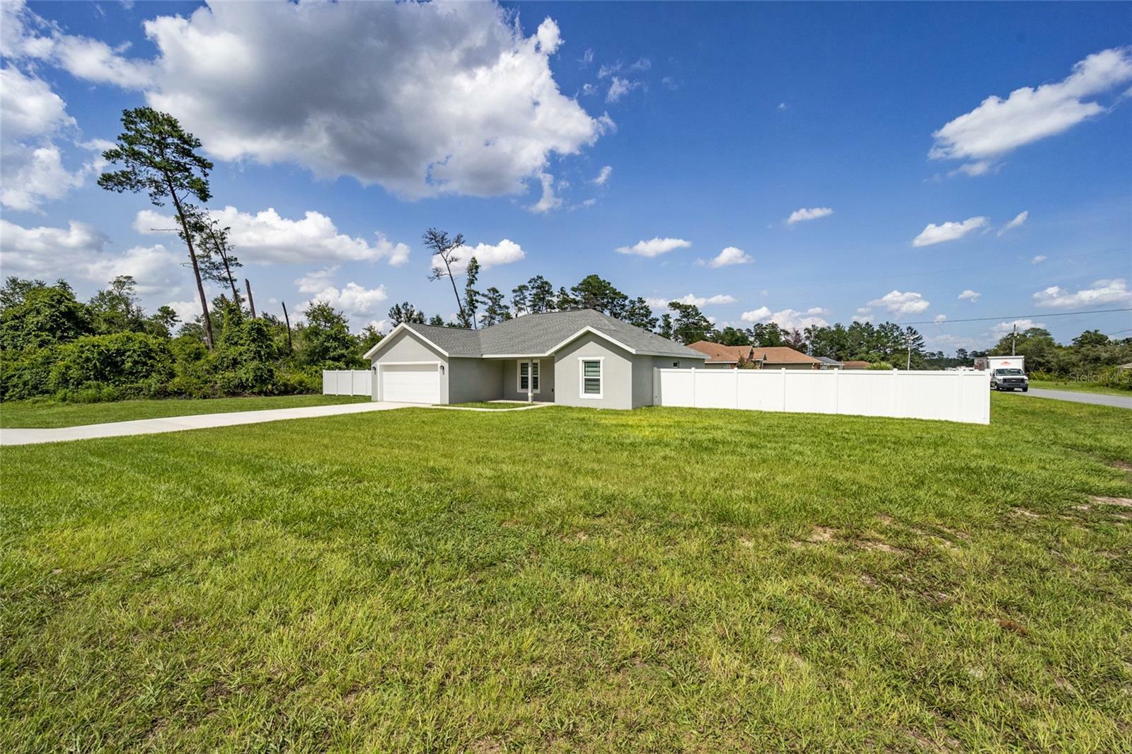 513 Marion Oaks Drive  Ocala FL 34473 photo