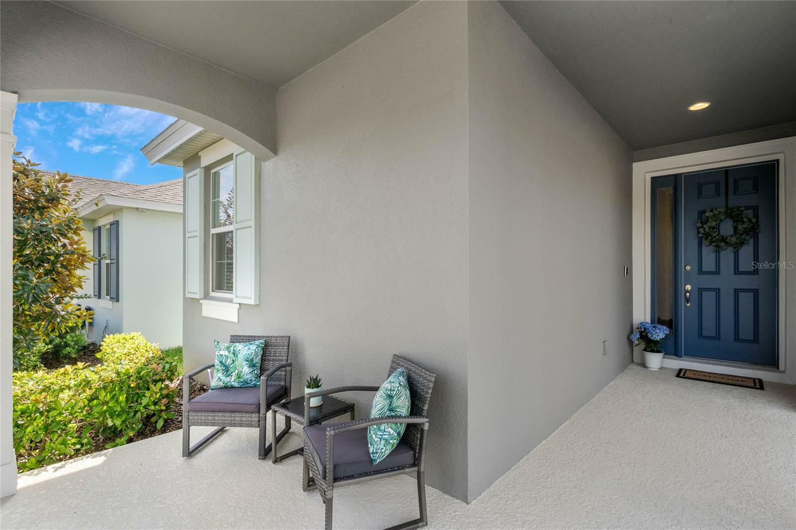 Property Photo:  5633 Orange Orchard Drive  FL 34787 
