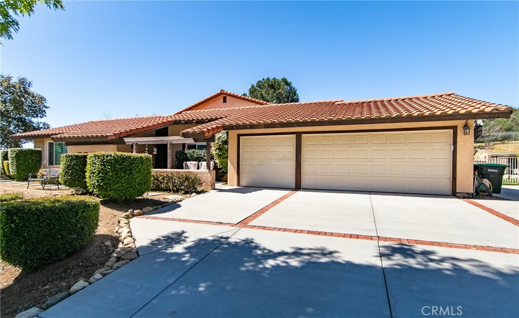 Property Photo:  39565 Cherry Oak Canyon Road  CA 92223 