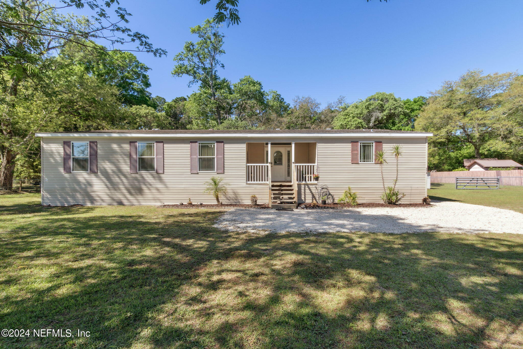 Property Photo:  85461 David Road  FL 32097 