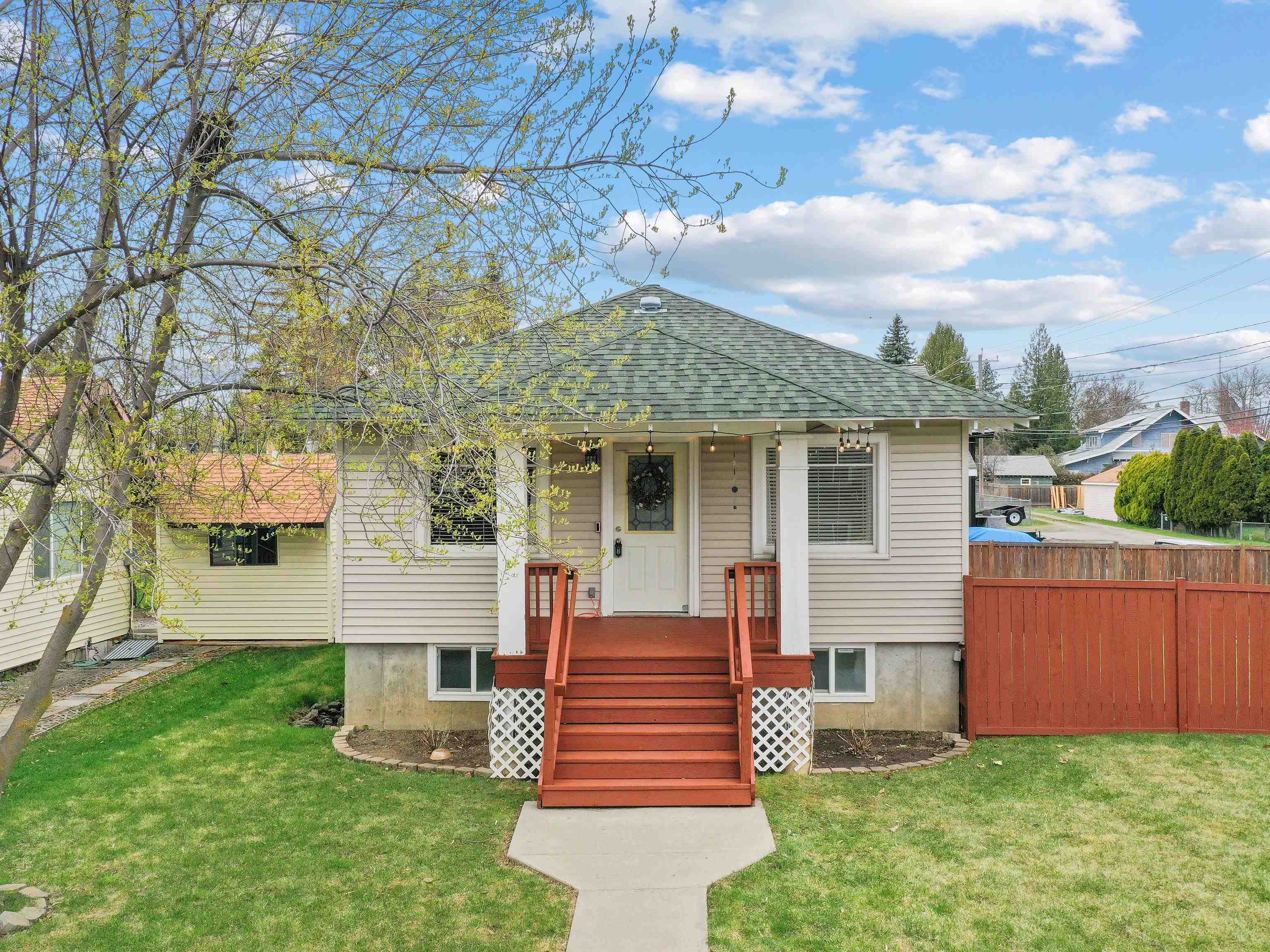 2910 S Rebecca St  Spokane WA 99223 photo