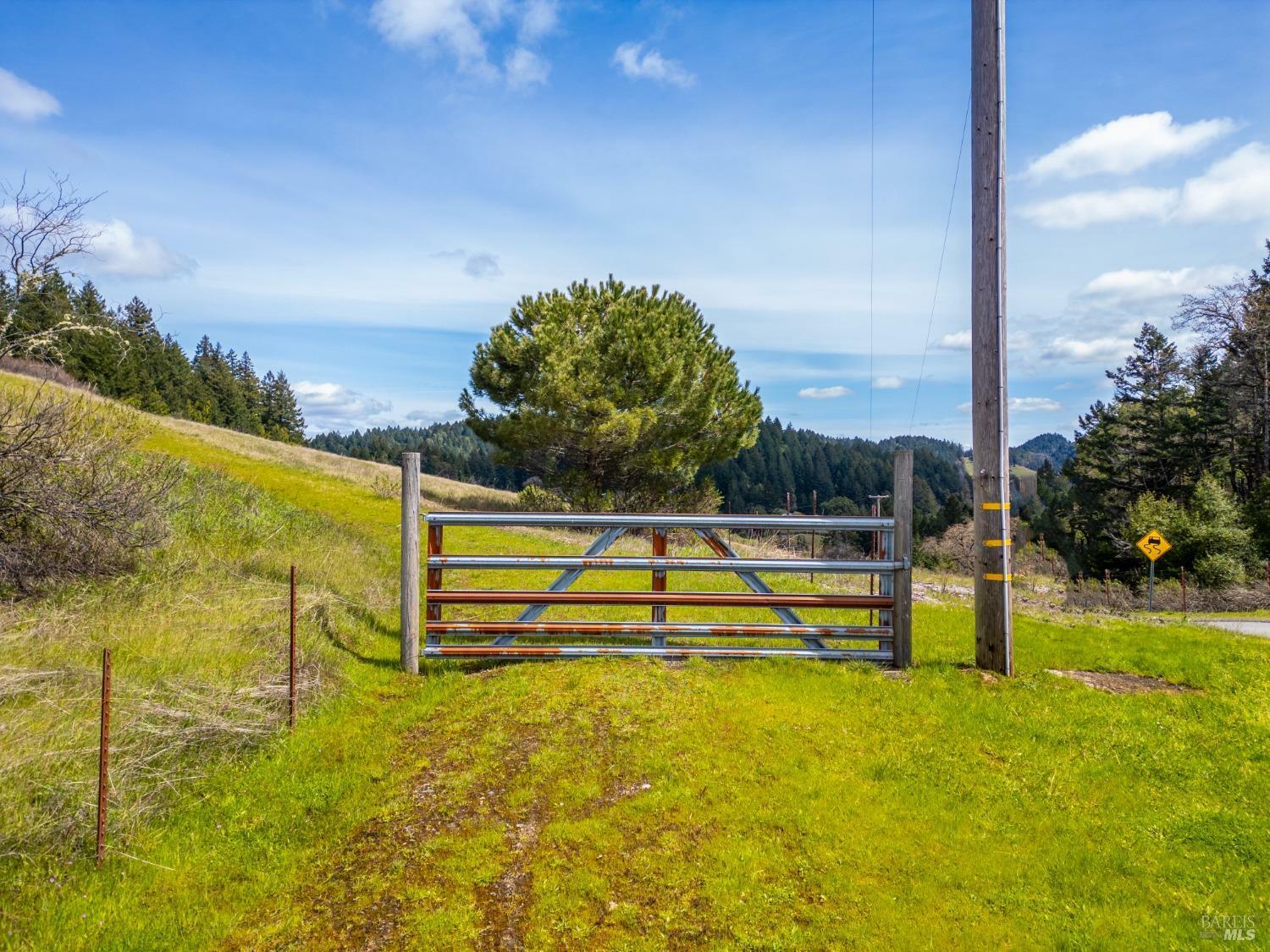 Property Photo:  3521 Williams Ranch Road  CA 95490 