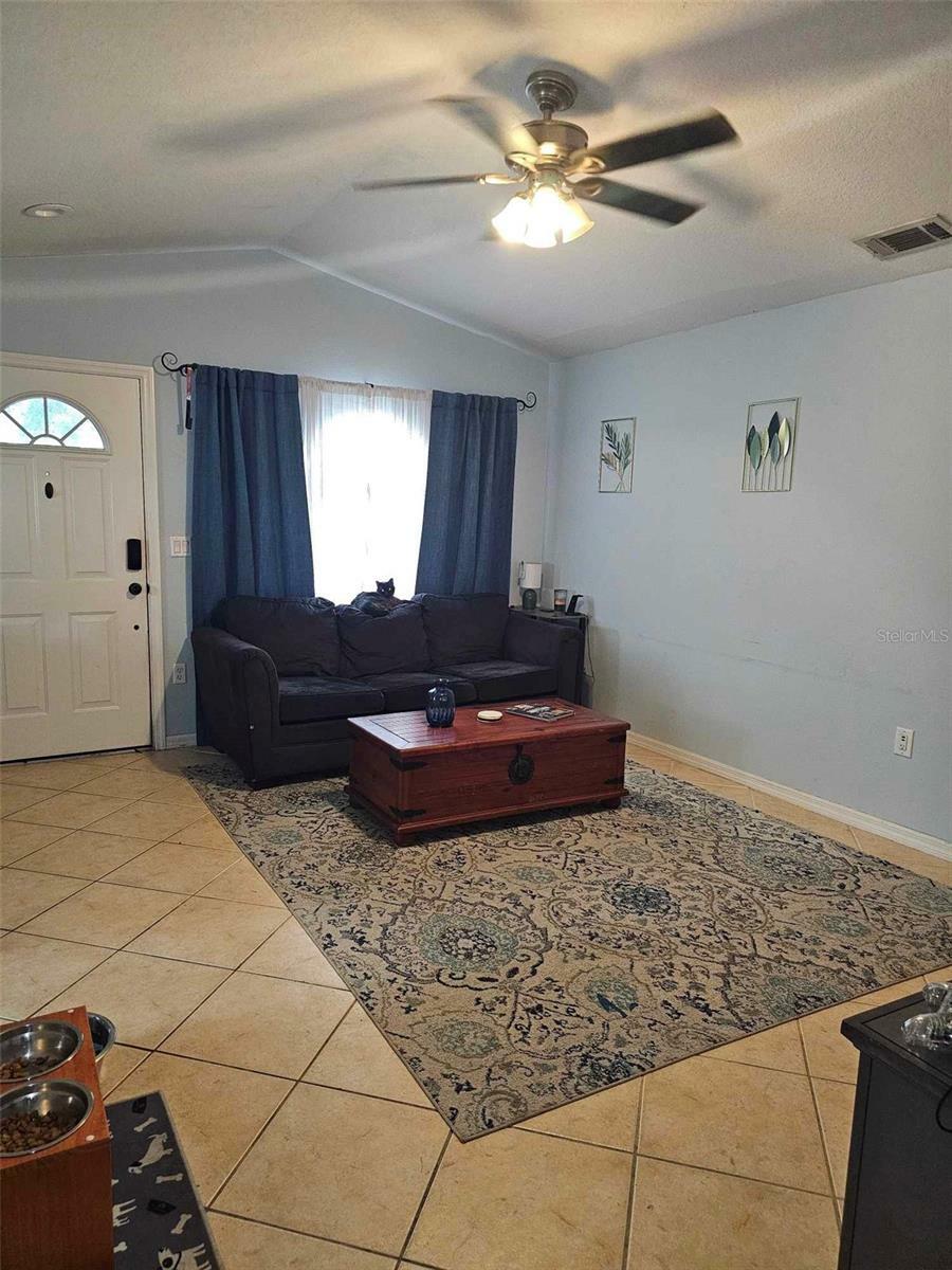 Property Photo:  602 Brown Street  FL 33563 