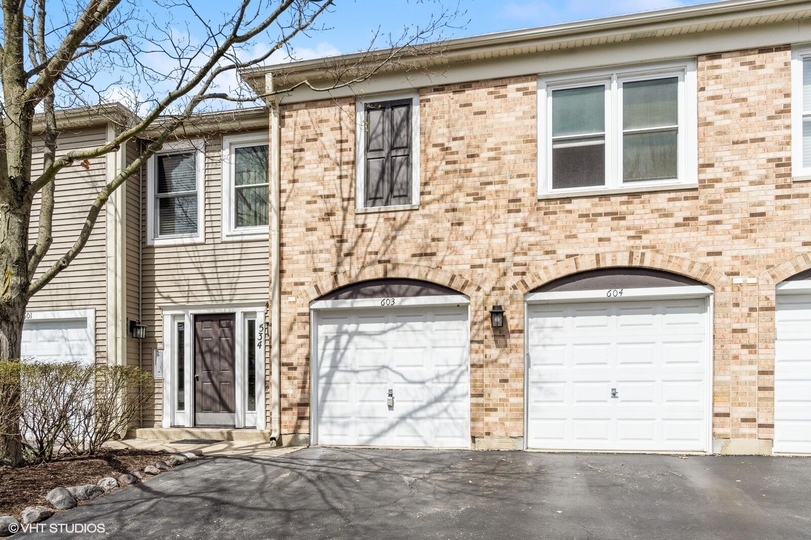Property Photo:  534 River Front Circle 603  IL 60540 