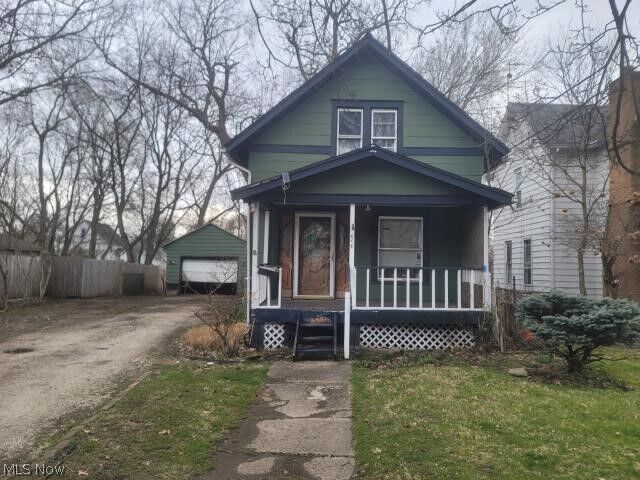 Property Photo:  646 Allyn Street  OH 44311 