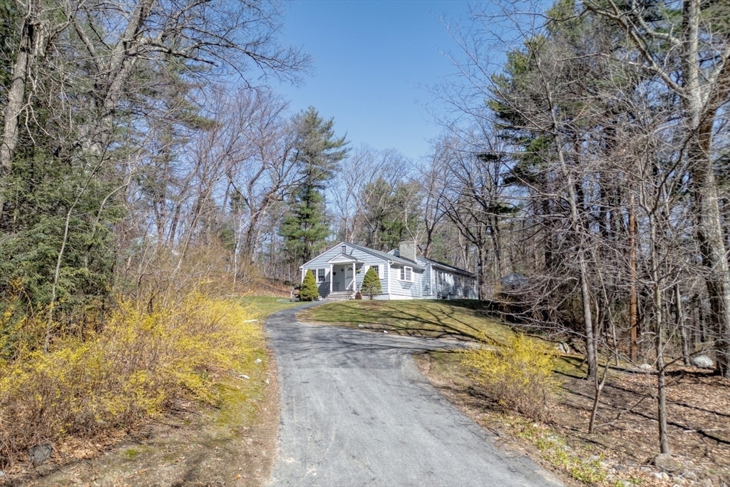 Property Photo:  21 Spaulding Rd  MA 01824 