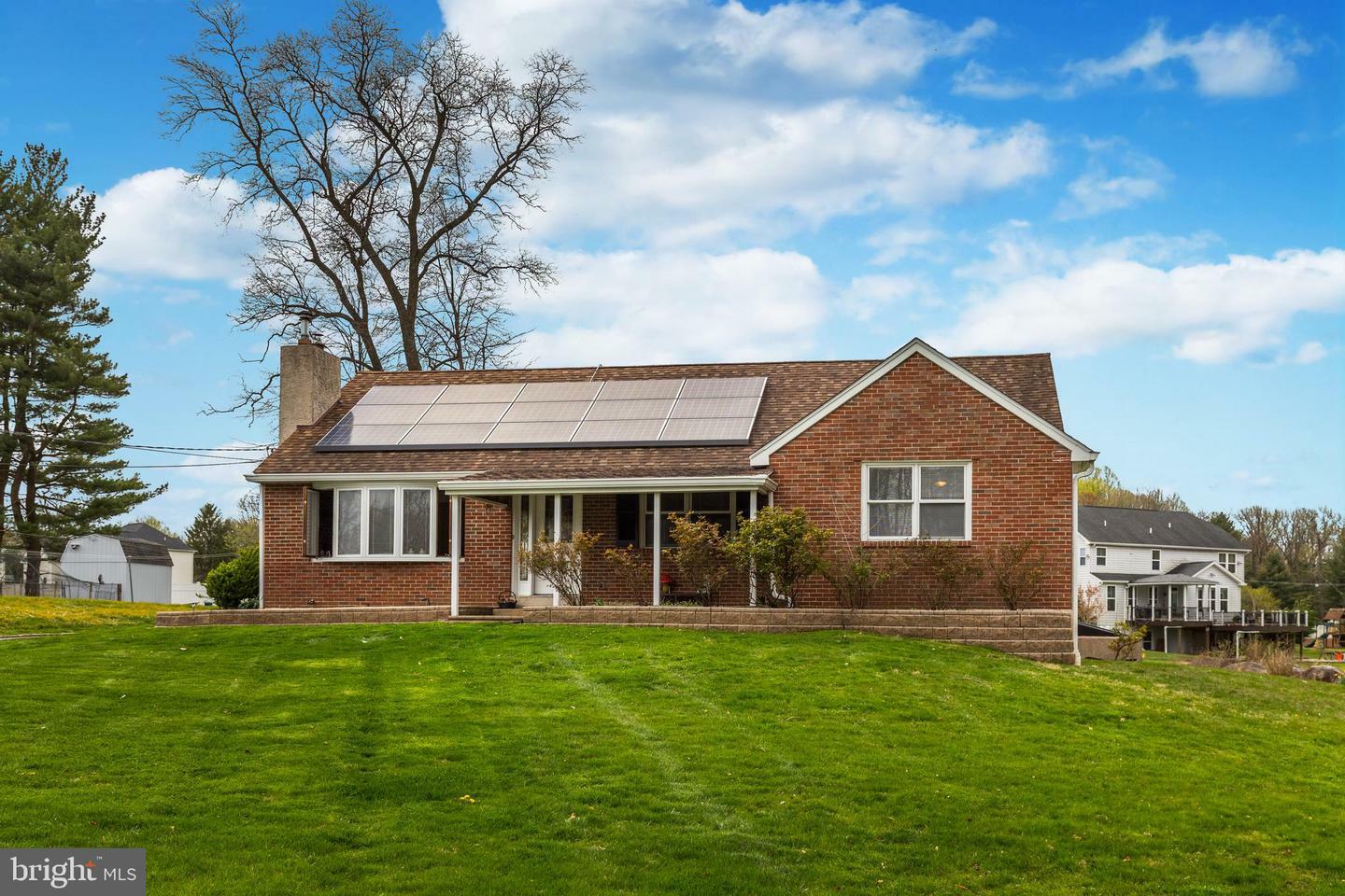 Property Photo: 1283 Naamans Creek Road PA 19060