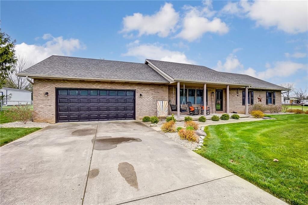 Property Photo: 3519 Hanson Court OH 45504