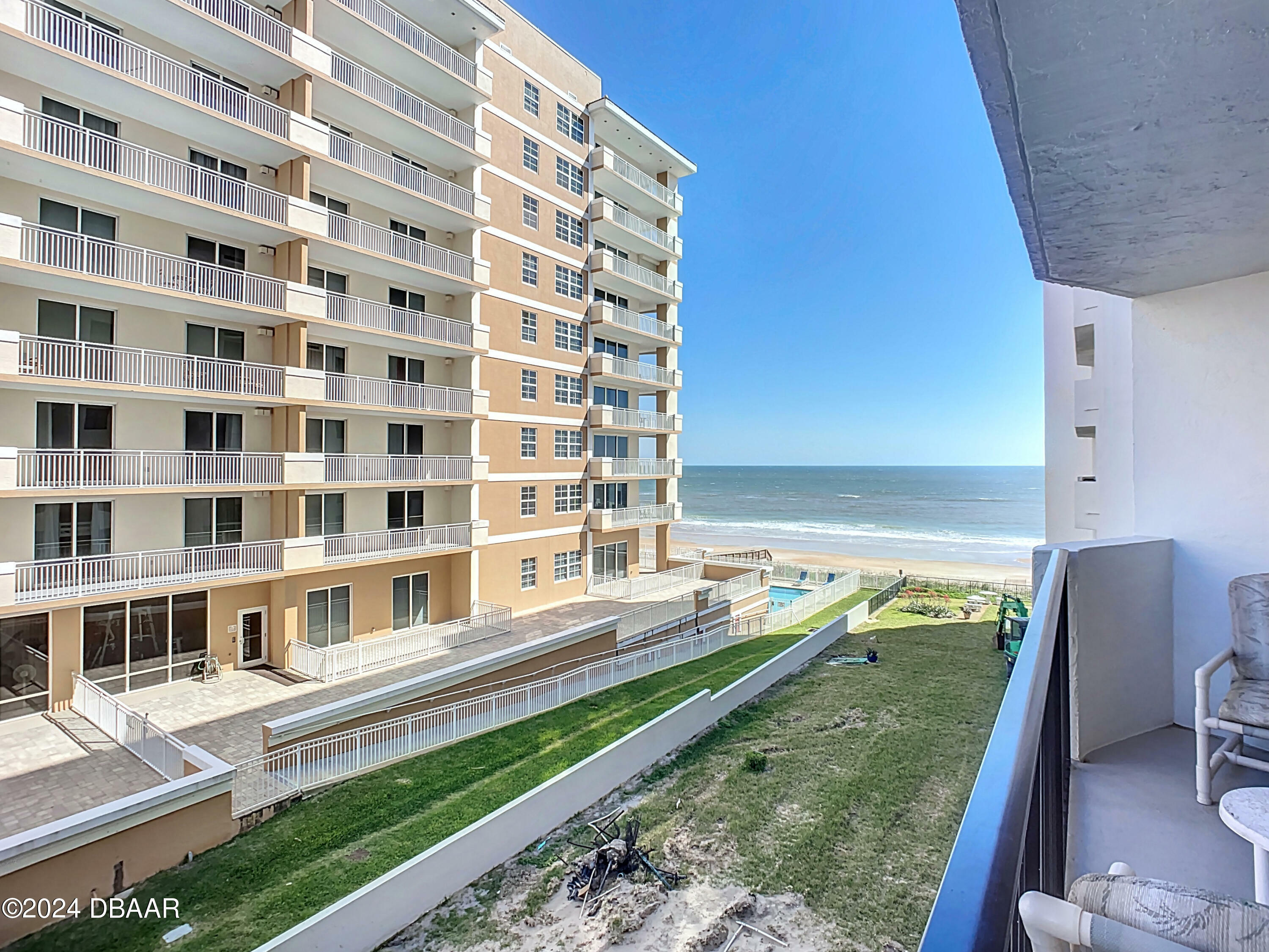 Property Photo: 1415 Ocean Shore Boulevard FL 32176