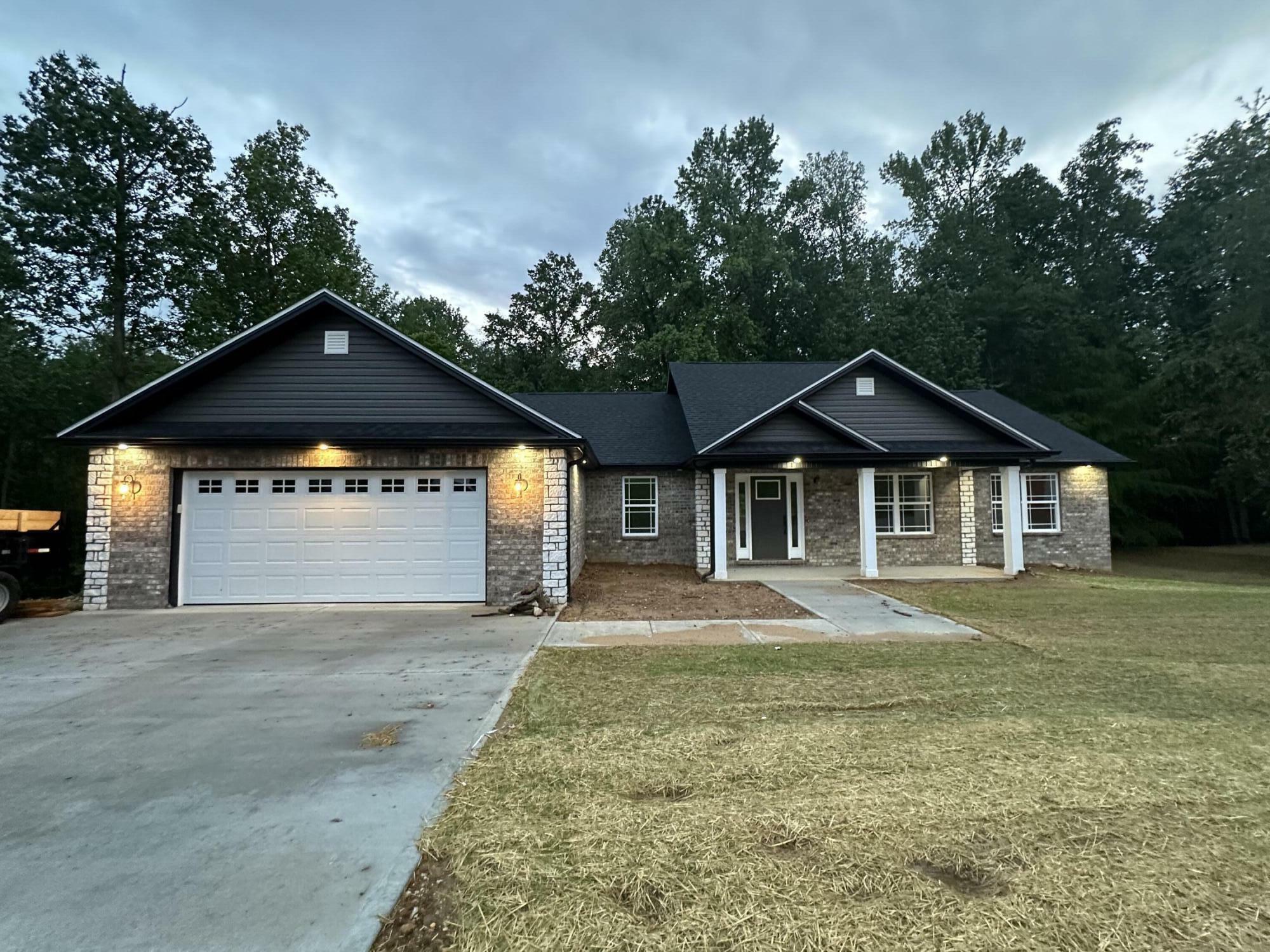 Property Photo: 46 Creekwood Drive KY 42503