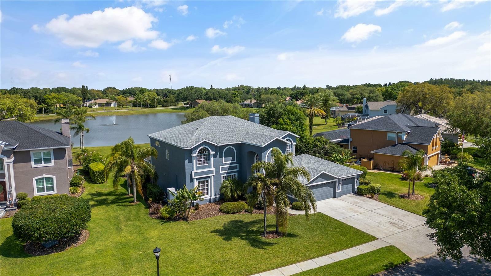 Property Photo:  1317 Fishing Lake Drive  FL 33556 