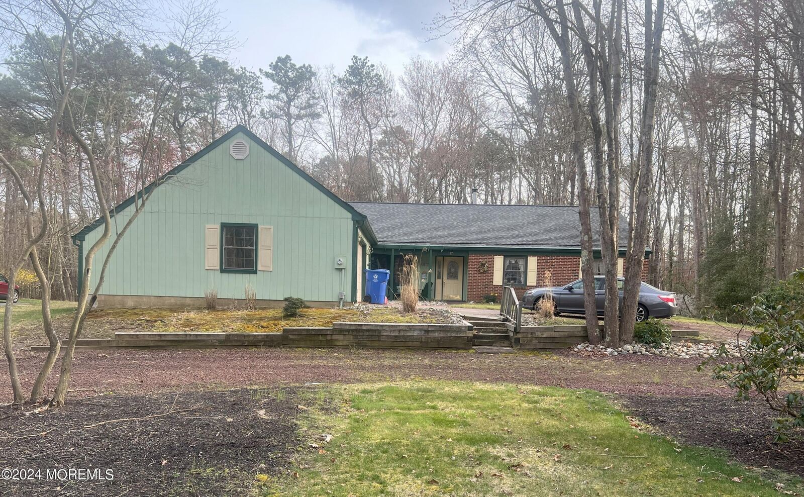 Property Photo: 17 Minisink Trail NJ 08088