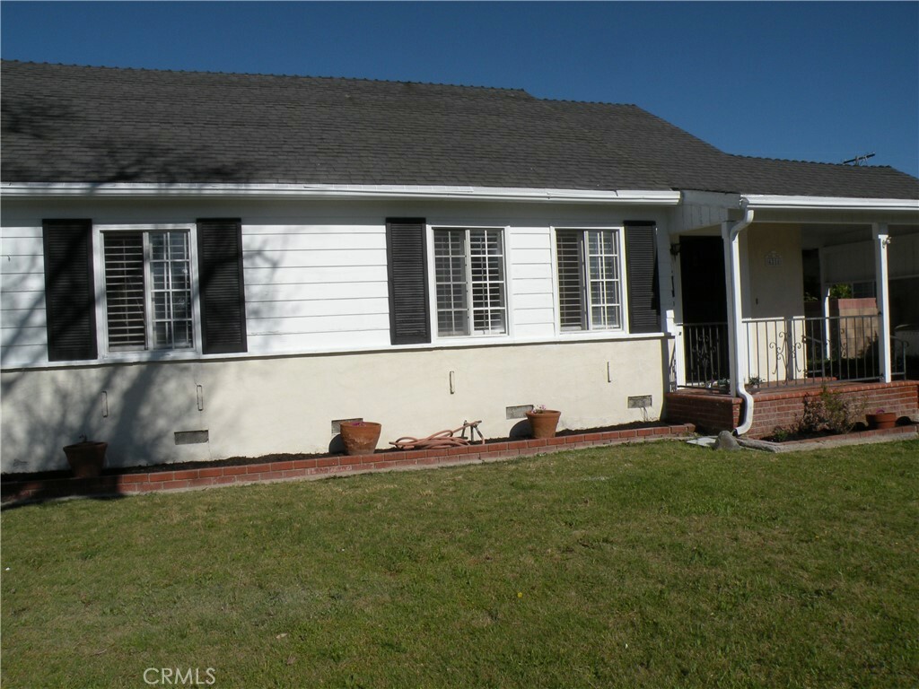 Property Photo: 4216 Keever Avenue CA 90807