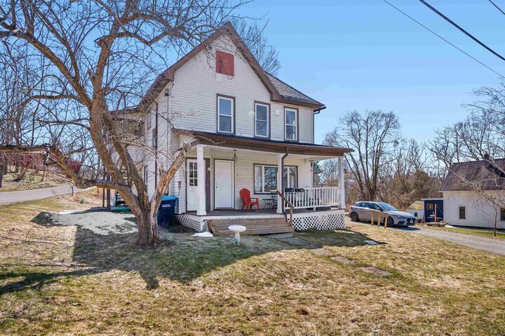 Property Photo:  21 Winter Meadow  VT 05641 