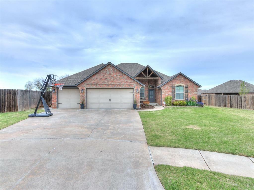 Property Photo:  11833 SW 26th Terrace  OK 73099 