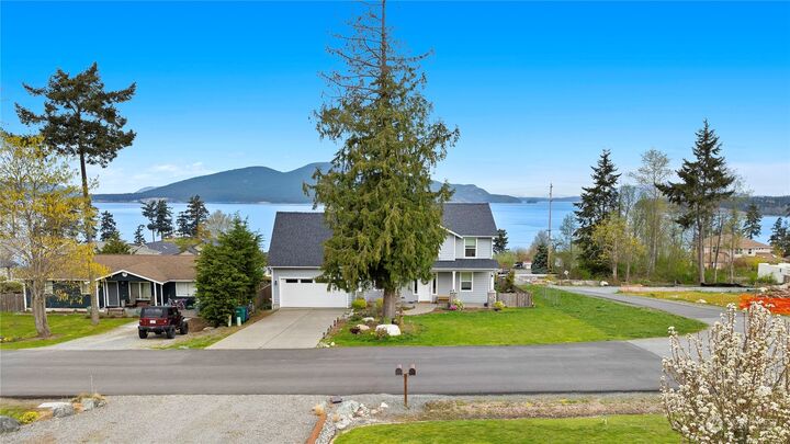 Property Photo:  3801 W 3rd Street  WA 98221 
