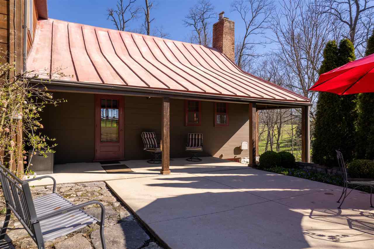 Property Photo:  428 E Farlow Road  IN 47374 