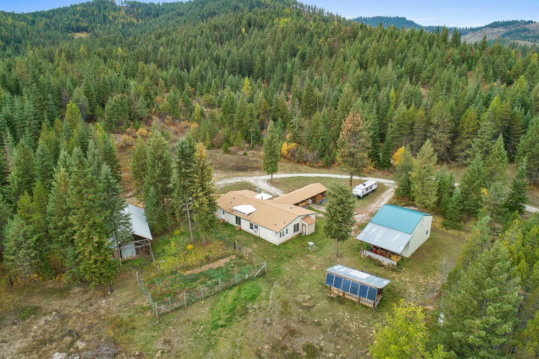 4761 C Luther Rd  Valley WA 99181 photo