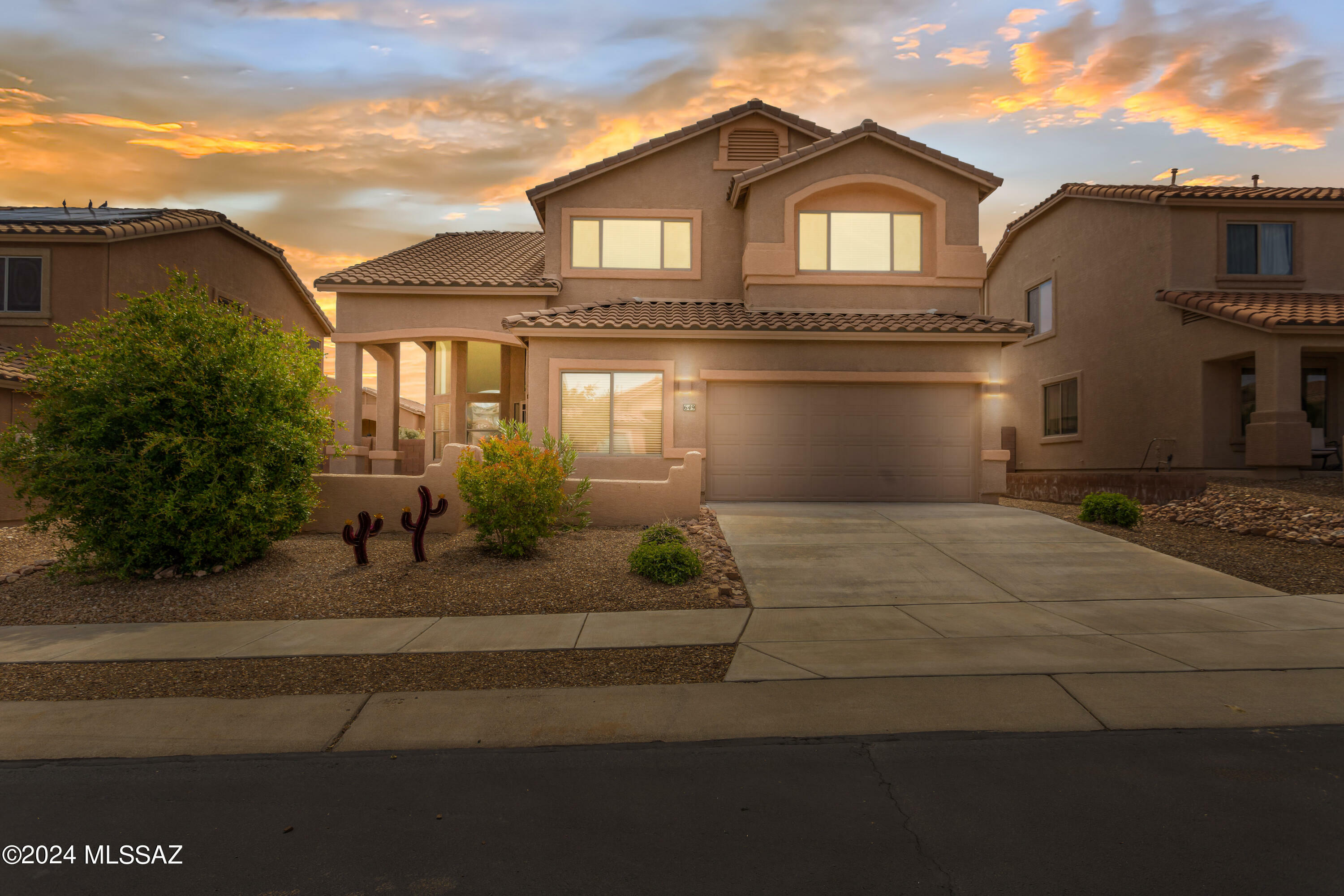 Property Photo:  649 W Tremolo Lane  AZ 85737 