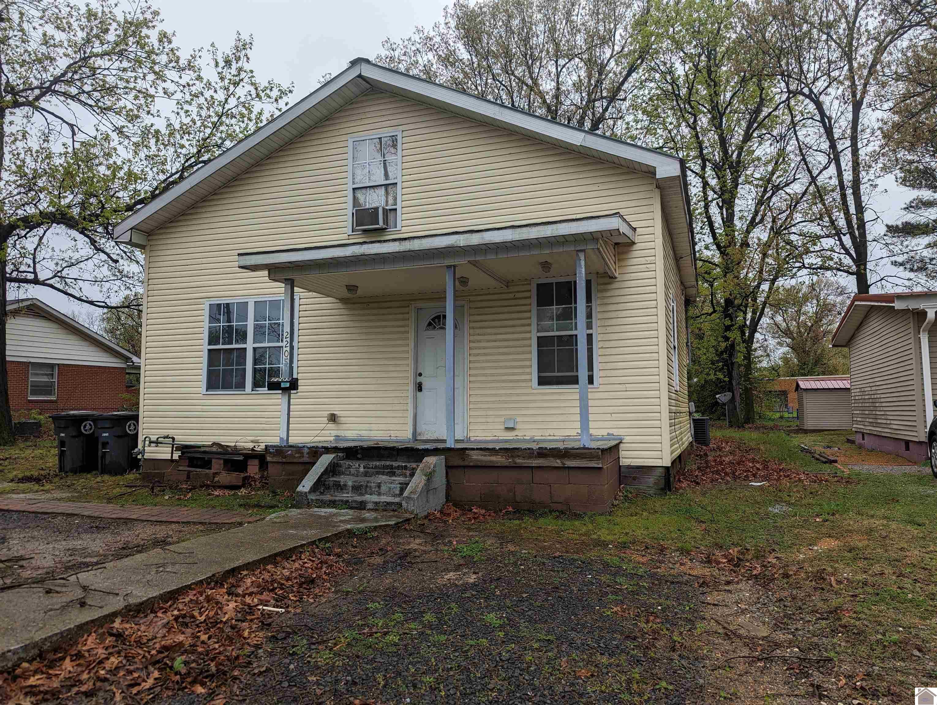 Property Photo:  2205 Clay St  KY 42001 