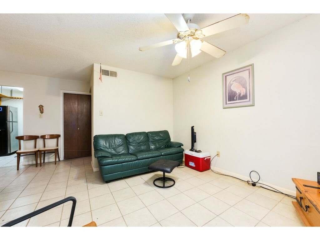 Property Photo:  1705 Crossing Place 104 A  TX 78741 
