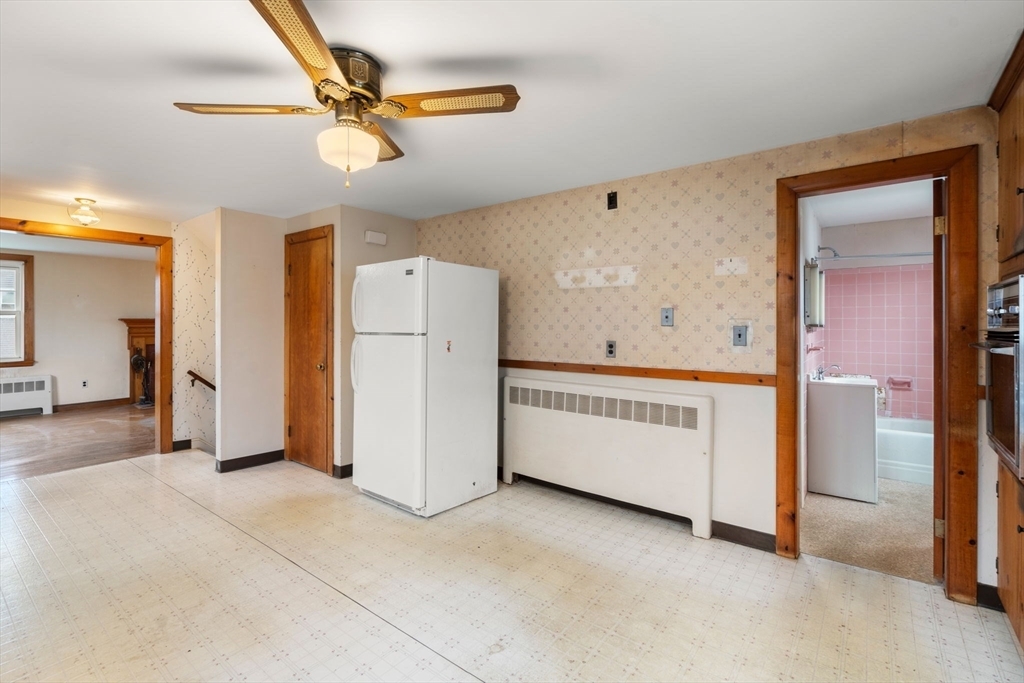 Property Photo:  65 Roosevelt Ave  MA 01945 