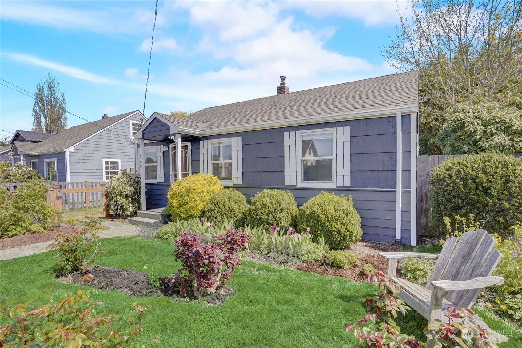 Property Photo:  825 S Macarthur Street  WA 98465 